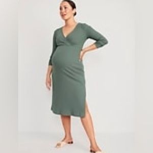 Old Navy Maternity EUC Long-Sleeve Cross Front Nursing Midi Dress